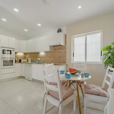 Private House With Ocean View Garden 7min To Bahia