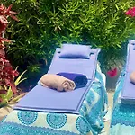 Dom wakacyjny Private House With Ocean View Garden 7min To Bahia *