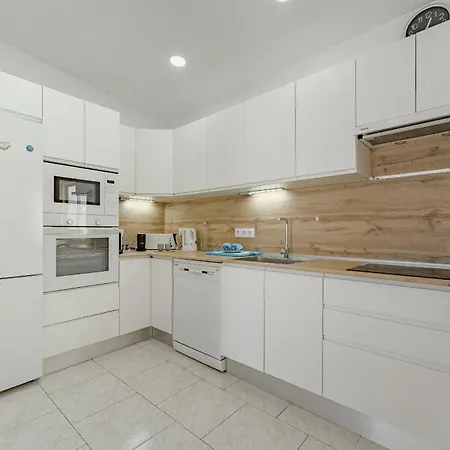 Σπίτι διακοπών Private House With Ocean View Garden 7min To Bahia