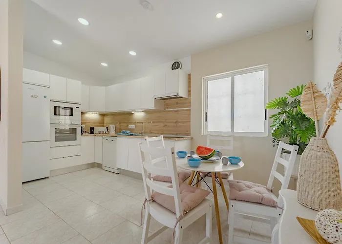 Private House With Ocean View Garden 7min To Bahia