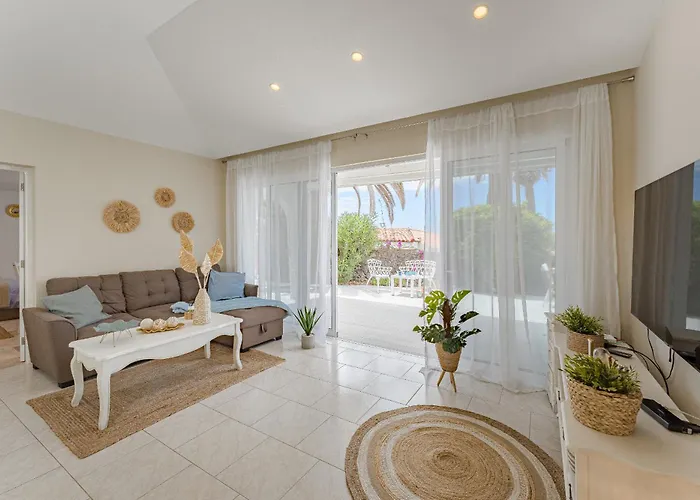 Будинок відпочинку Private House With Ocean View Garden 7min To Bahia